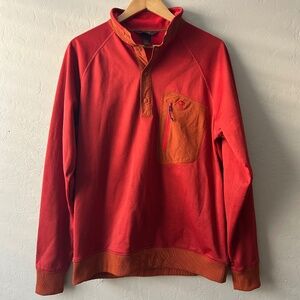Mountain Hardware Fleece Pullover